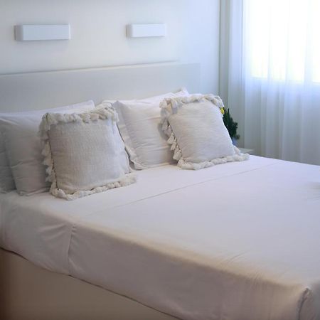 Piccadilly Rooms Restaurant And Beach Santa Maria al Bagno Eksteriør billede